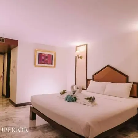 Seeharaj Hotel Uttaradit Bagian luar foto